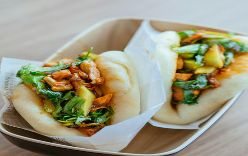 Fluffy chicken Bao